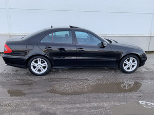 Мерседес-Бенц Е 320 3.0 V6 165кВт (3 фото из 14)