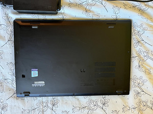 14" Lenovo ThinkPad X1 Carbon i5-8350U (3.60 GHz) sülearvuti (3 foto / 10)