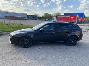 Alfa romeo 159 110kw 177000km (5 foto / 14)