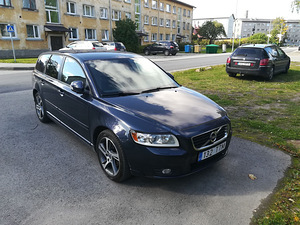 Продажа Volvo (1 фото из 6)