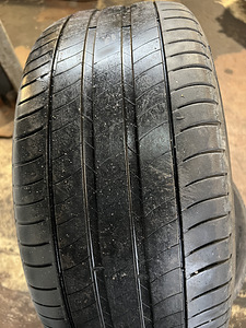 Rehvid 235/45 R17 (5 foto / 5)
