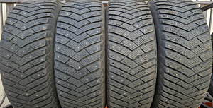 R17 Goodyear 245/65/17 - 7mm - 95% naelad (1 foto / 1)