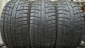R20 275/45/20 - 7mm - 2tk / 1tk - paigaldus (1 foto / 1)