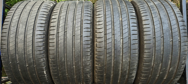 R21 Michelin 255/40/21 - установка