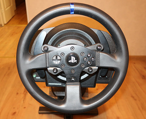 Комплект рулевого управления Thrustmaster T300RS (2 фото из 4)