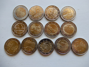 2 eurosed meenemündid