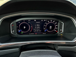 Volkswagen Tiguan R-line Black Style 2.0 TDI 110kw (8 foto / 8)