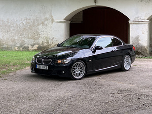 BMW e93 330D M-Pakett (3 foto / 9)