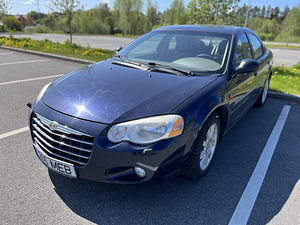 Chrysler Sebring V6 149kW 2004a (2 foto / 11)