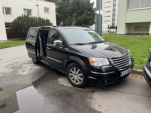 Chrysler Grand Voyager (1 foto / 7)