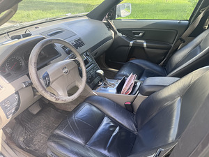 Müüa Volvo xc90 (4 foto / 5)