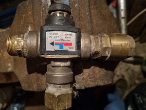 Vee termoregulaator (2 foto / 2)