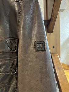 Hugo Boss orange originaal nahkjope s.54-56 (5 foto / 10)