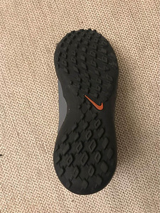 Nike jalgpallijalatsid nr 32 (3 foto / 3)