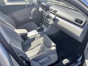 VOLKSWAGEN PASSAT 2008 2.0TDI 103KW (5 foto / 12)