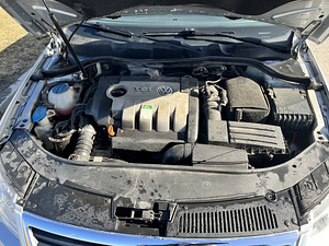 VOLKSWAGEN PASSAT 2008 2.0TDI 103KW (11 foto / 12)