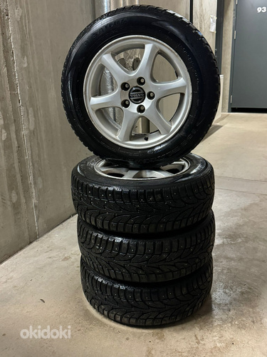 Volvo Valuveljed koos talverehvidega 15"