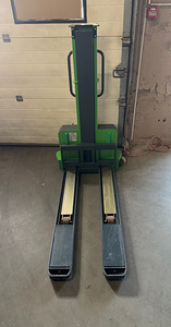 Innolift A600 / 950 kahveltõstuk (4 foto / 6)