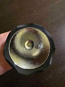 Flashlight taskulamp Convoy L6 + akud (2 foto / 3)