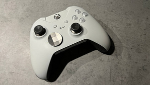 Беспроводной контроллер Microsoft Xbox One Elite версии 1 (2 фото из 5)