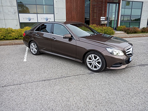 Mercedes E300 Avantgarde (7 foto / 15)