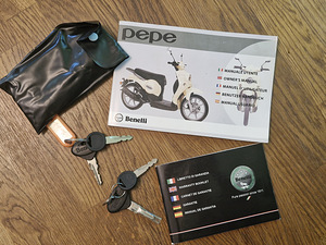 Benelli Pepe 49cc скутер (4 фото из 4)