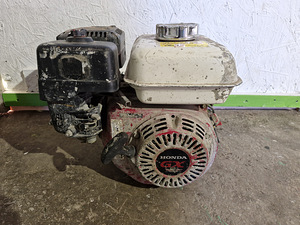 Двигатель Honda GX160 (1 фото из 1)