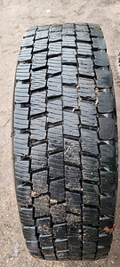 315/70 R22,5 taastatud rehvid (1 foto / 5)
