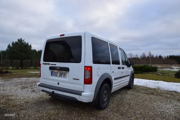 Ford Transit Connect 2011 (foto #4)