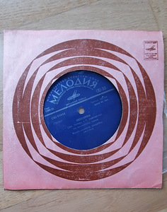 The Beatles - singles (6 foto / 8)