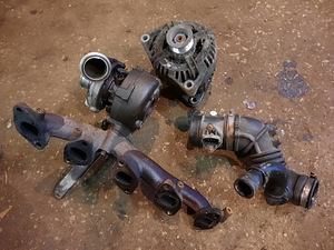 Opel Saab 2.2dti turbo generaator õhulugeja (1 foto / 4)