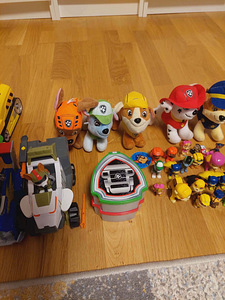 Различные игрушки Paw Patrol (5 фото из 6)