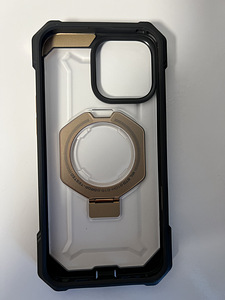 Чехол для iPhone 16pro Max (3 фото из 4)