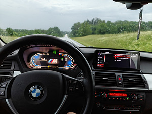 BMW e70 (1 foto / 6)