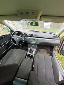 Volkswagen Passat (8 foto / 8)