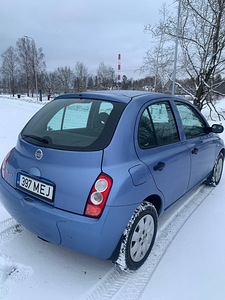 Ниссан Микра (3 фото из 8)