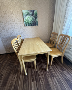 Laud ja toolid. Naturaalpuidust. (2 foto / 3)