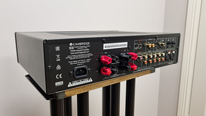 Cambridge Audio CXA80 (5 фото из 7)