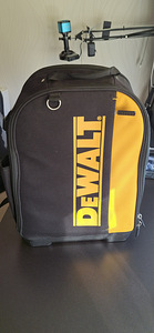 DEWALT DWST81690-1 tööriistade seljakott (1 foto / 4)