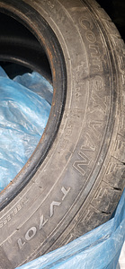 215/60/R16C (3 foto / 3)