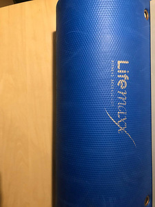 Paksud professionaalsed fitness matid Lifemaxx (3 foto / 3)