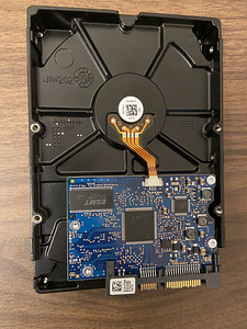 Kõvaketas Hitachi 500GB HDD / HDD (2 foto / 2)