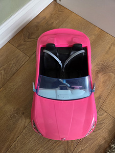 Barbie машина (2 фото из 3)