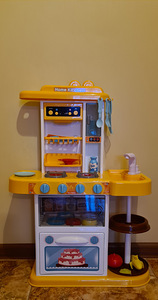 Игрушка Кухня (3 фото из 3)