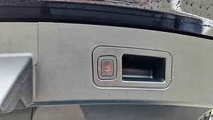 Tesla Model S 60 Supercharger Free (7 foto / 14)