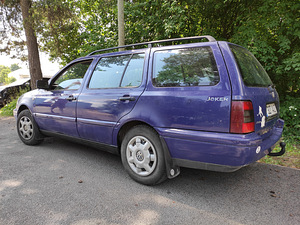 Volkswagen golf (2 foto / 6)