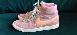Nike retro lookiga jalanõud s 39 (2 foto / 5)