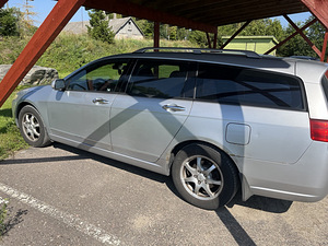 Honda accord tourer 2004 (4 foto / 6)