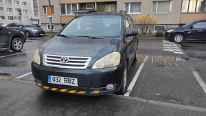 Toyota Avrnsis Verso (1 foto / 3)