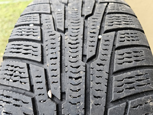 Lamellid Nokian Hakkapeliita 205/55 R16 (2 foto / 4)